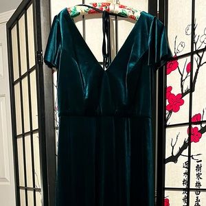 After Six Green Velvet Bridesmaid Dress Flutter Back Tie Size 10 Extra Long